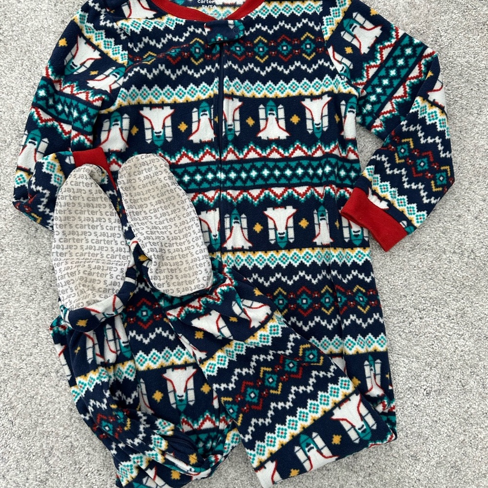 ⭐️ 3 for $15 ⭐️ Carter's Kids One Piece Pajama - Blue and Red
